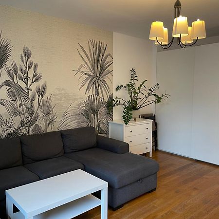 Family Apartment On Saska Kepa Varsavia Esterno foto